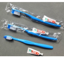 Bàn chải đánh răng khách sạn